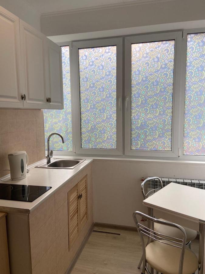 Apartment Mala Zhytomyrska 16 Киев Екстериор снимка